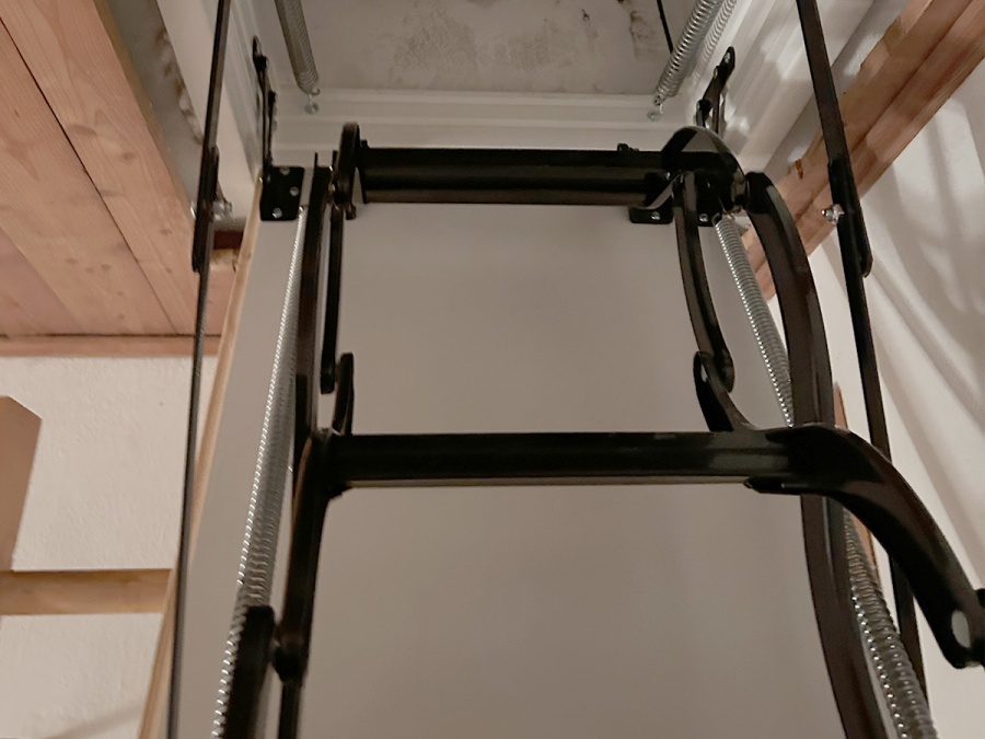 Montáže půdních schodů