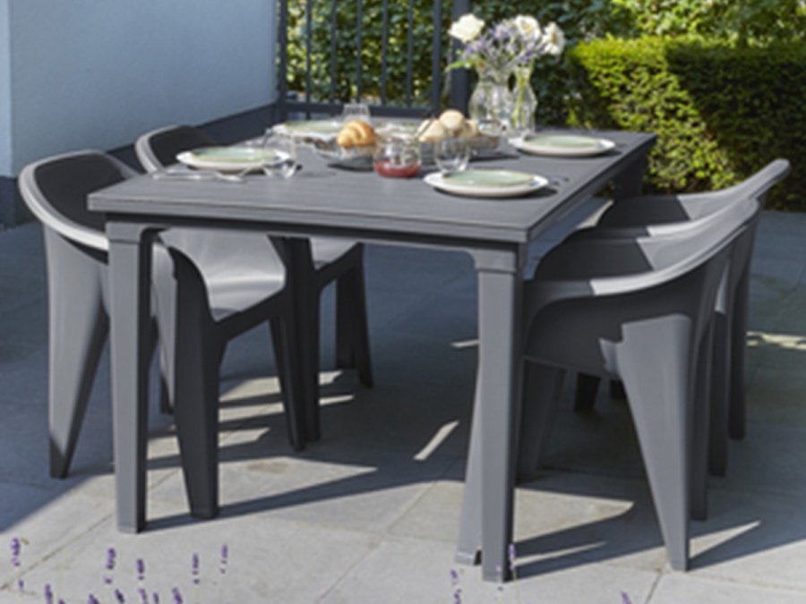 Keter Zahradní stůl Futura