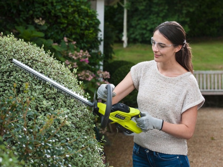 Plotostrih Ryobi Plotostřih OHT1845