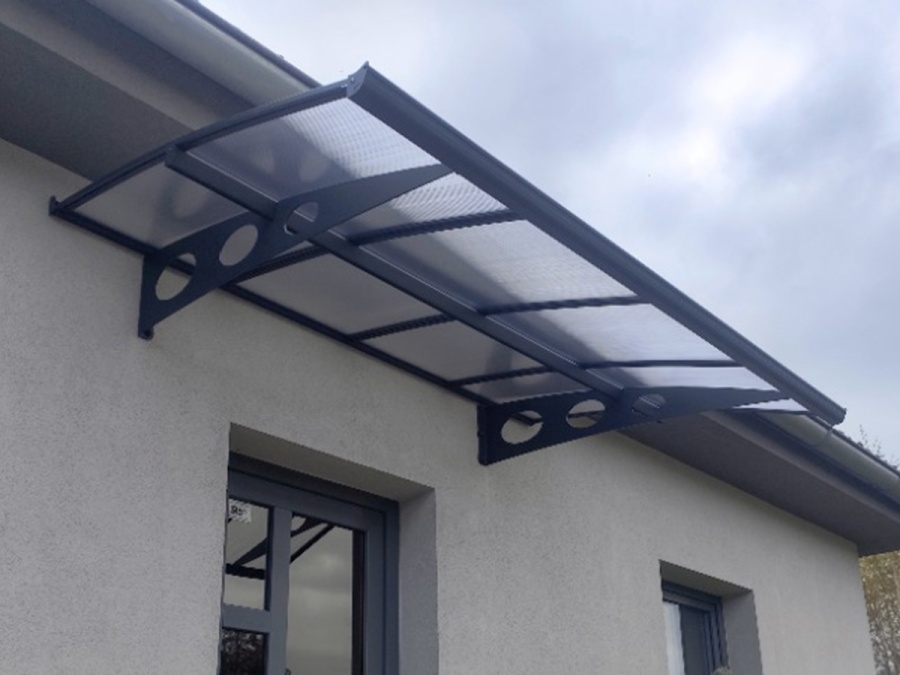 Montáže pergol, zimných záhrad a striešok