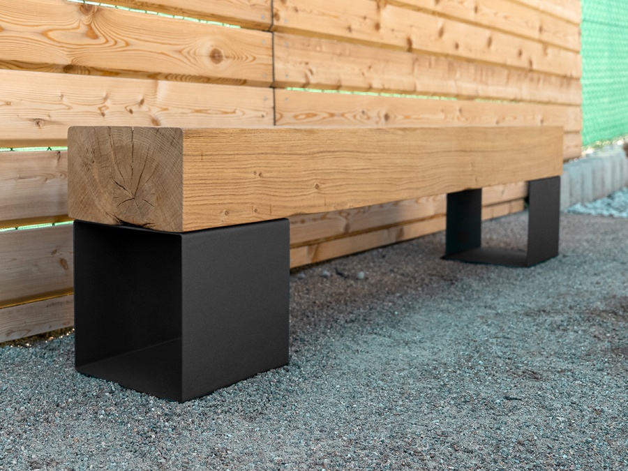 Lavica Bohemit Mr. Allen