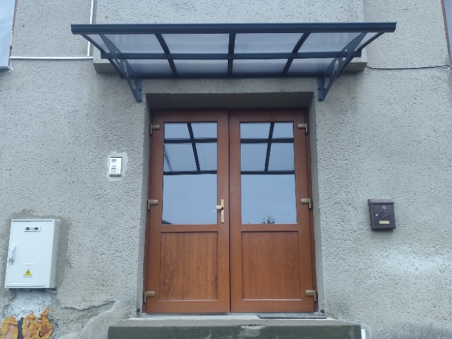 Montáže pergol, zimných záhrad a striešok