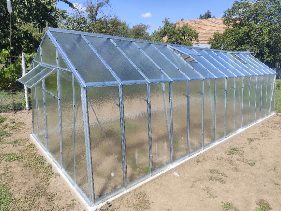 Montáže skleníků