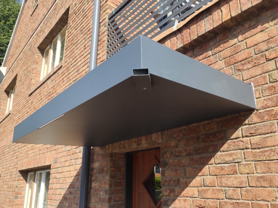 Montáže pergol, zimných záhrad a striešok