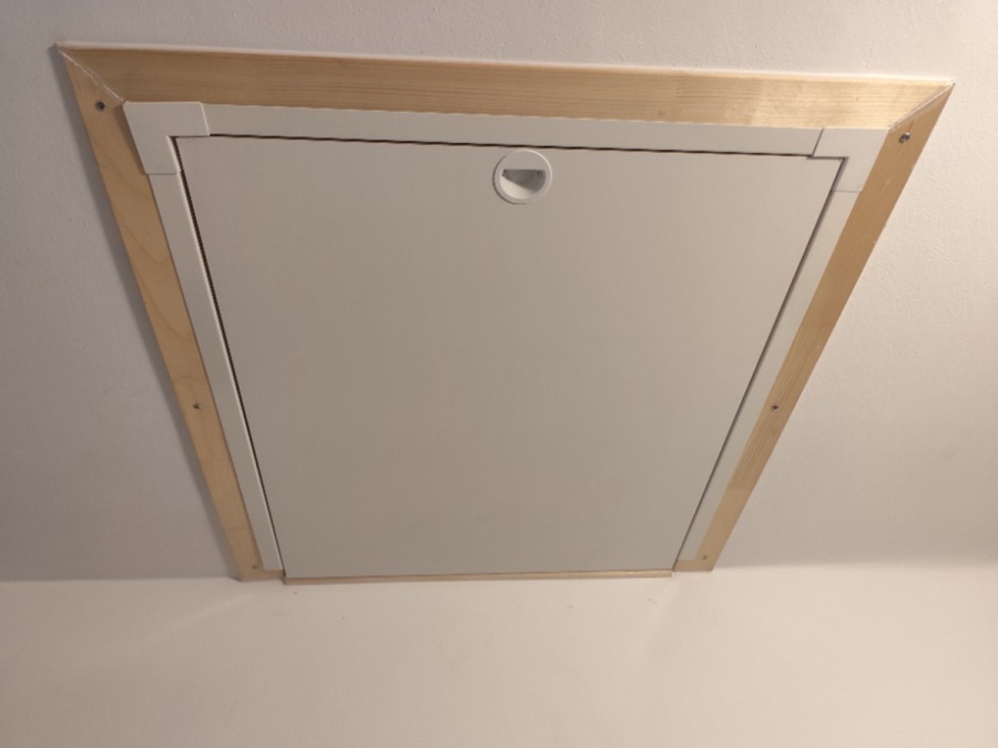 Montáže podkrovných schodov