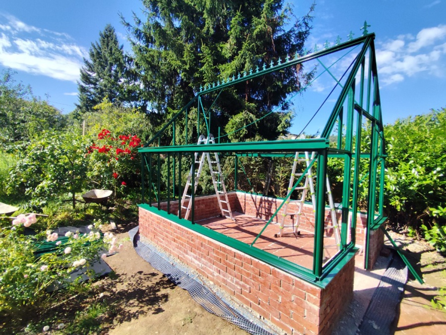 Montáže skleníků