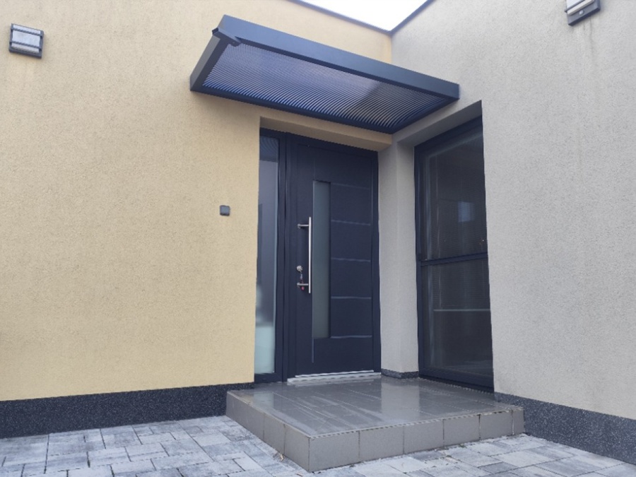 Montáže pergol, zimných záhrad a striešok