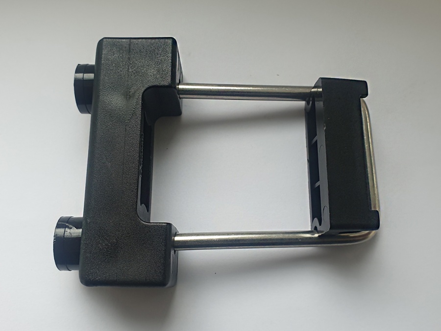 Univerzálna príchytka U Arepo M6