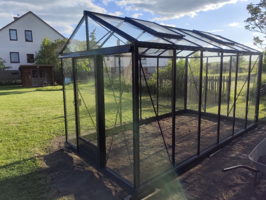 Montáže skleníkov