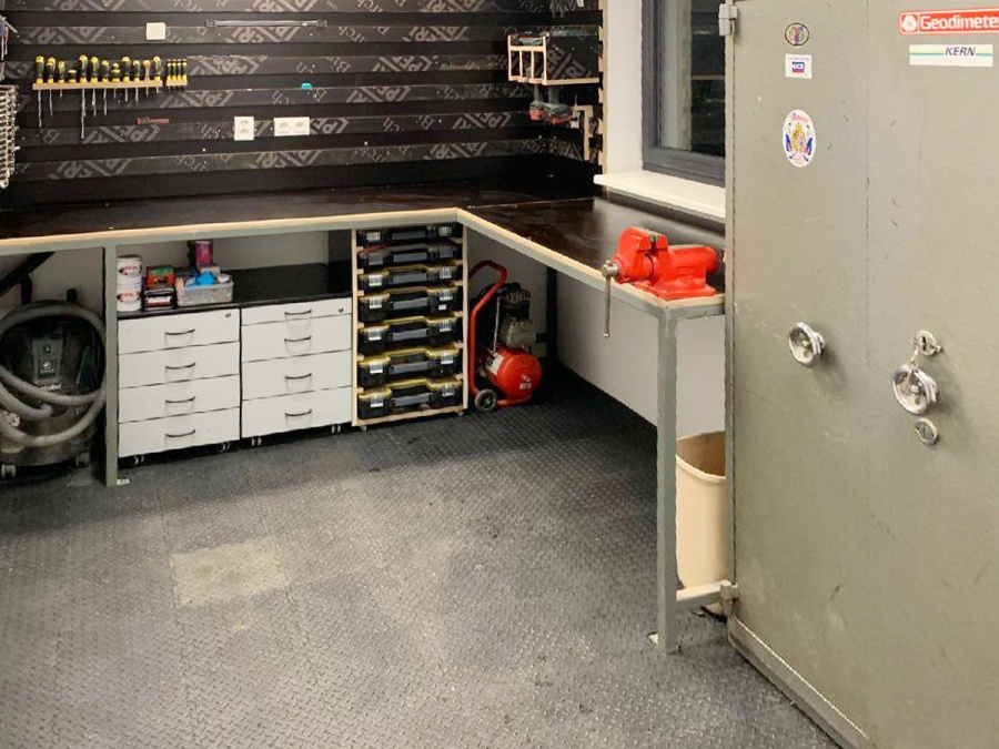 Modulární podlahová dlažba Scobax Alfa