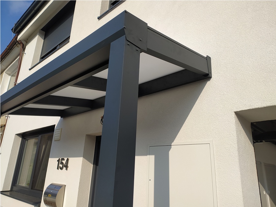 Montáže pergol, zimných záhrad a striešok