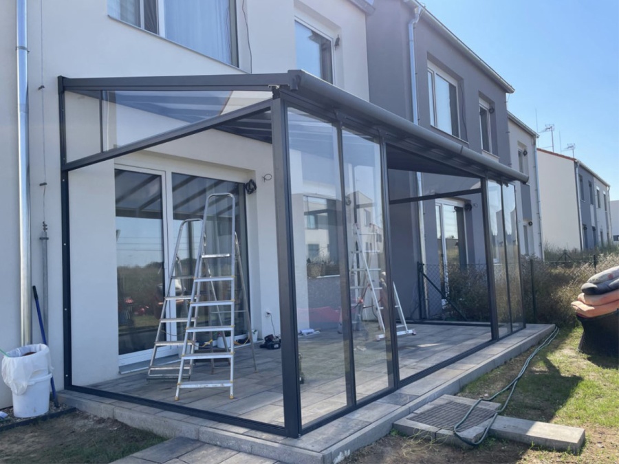 Montáže pergol, zimných záhrad a striešok