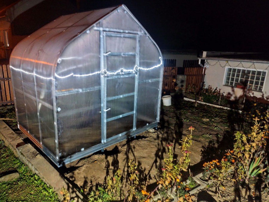 Montáže skleníků