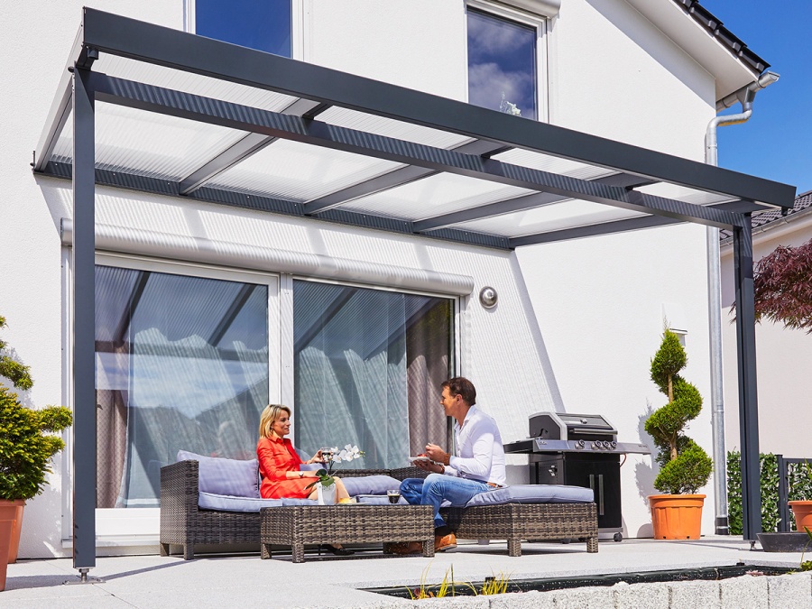 Hliníková pergola - číry/biela konštrukcia Gutta Terrassendach Premium