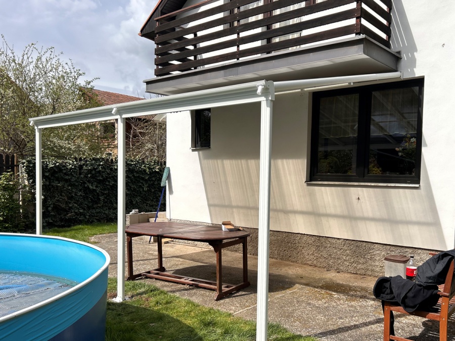 Montáže pergol, zimných záhrad a striešok